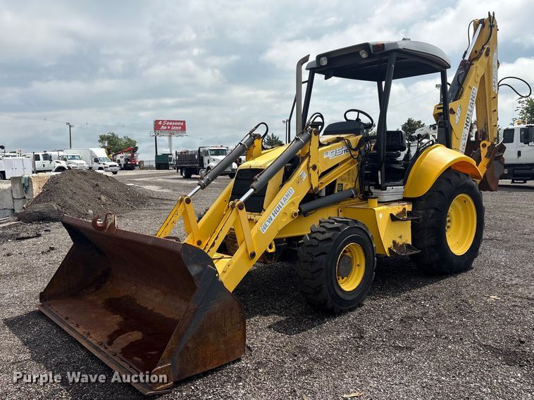 2006 New Holland B95TC Backhoe - EG9143