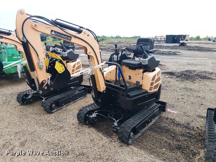 2024 Erie Industries EM15 mini excavator - EH4091