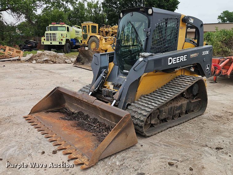 John Deere 333E tracked skid steer loader - EO7396