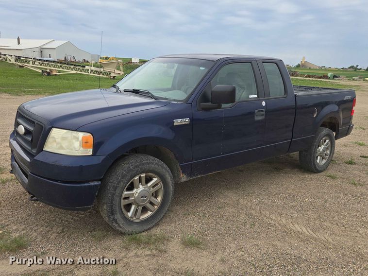 2007 Ford F150 Ext. Cab pickup truck - ER1673