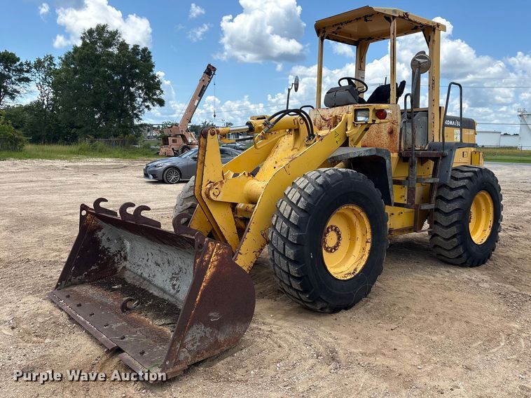 1998 Komatsu WA120-3L wheel loader - EU0640