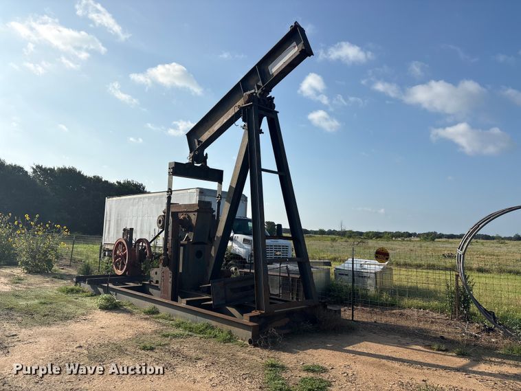 1985 American international 114-143-64 pump jack - EU5681