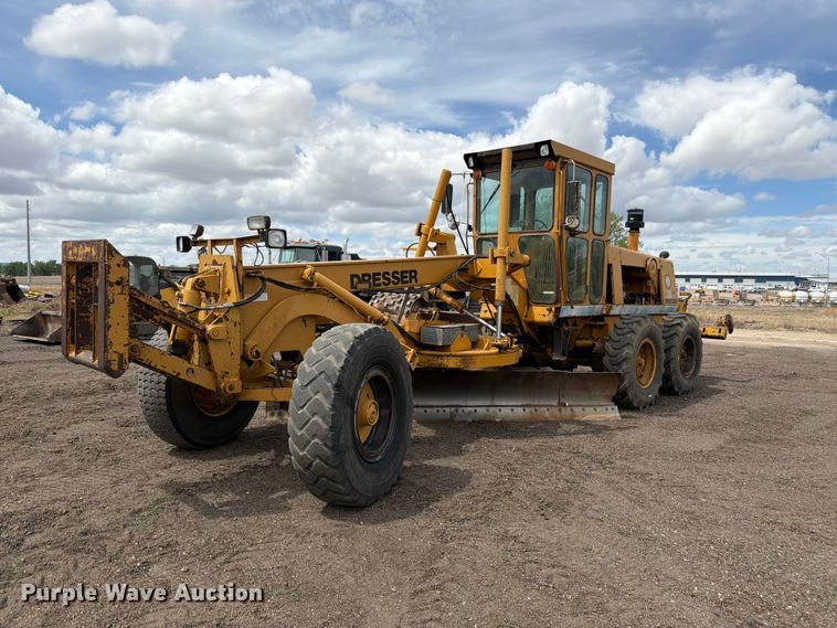 1992 Dresser 850 motor grader - EW2100