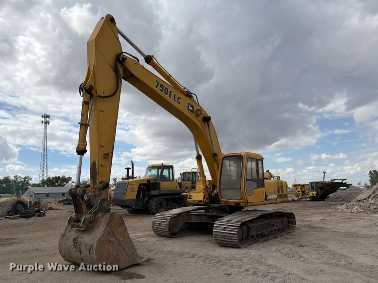 1994 John Deere 790ELC excavator - EW2106