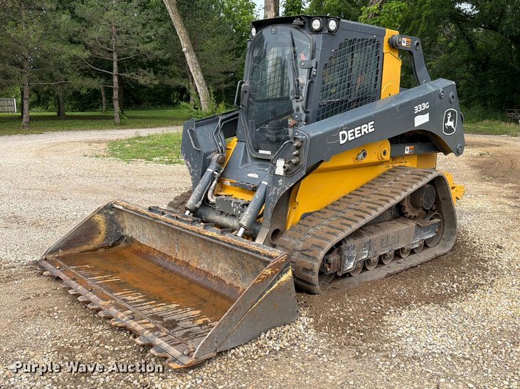 2020 John Deere 333G tracked skid steer loader - FB7455