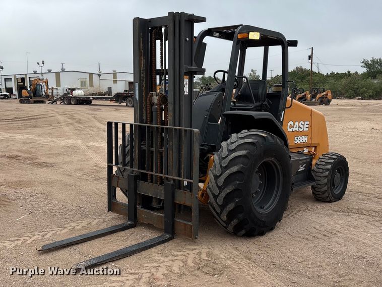 2019 Case 588H forklift - FC2335