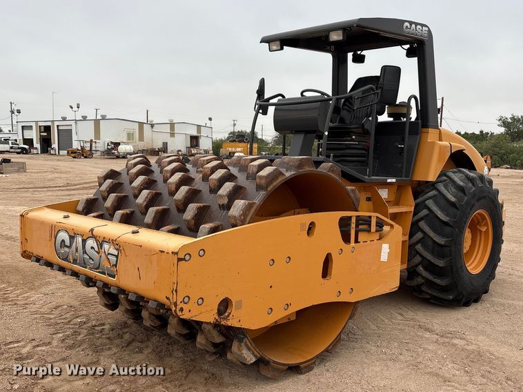 2016 Case SV212 single drum vibratory roller - FC2336