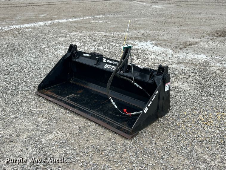 Bradco MP73 skid steer four-in-one bucket - FC2707