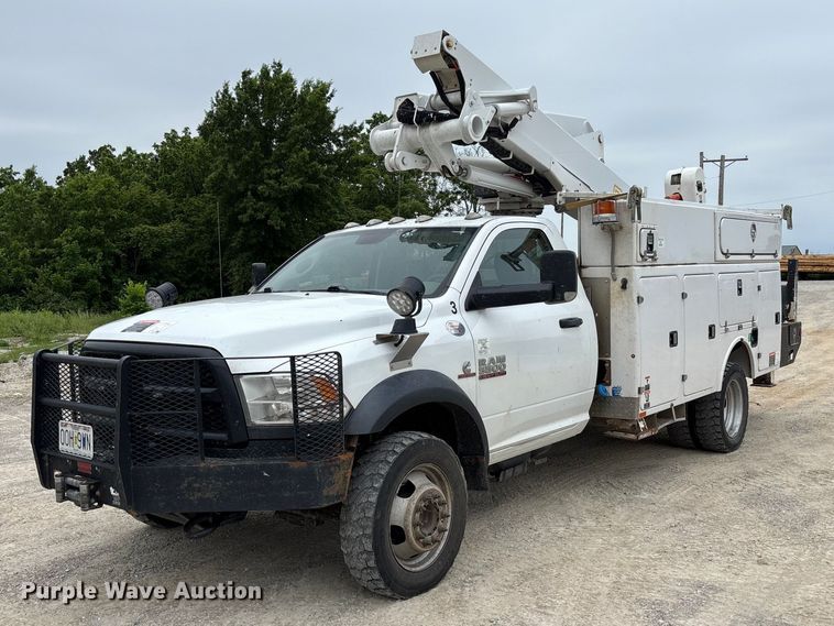 2017 RAM 5500 bucket truck - FC5804