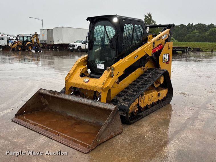 2022 Caterpillar 299D3 tracked skid steer loader - FG0404