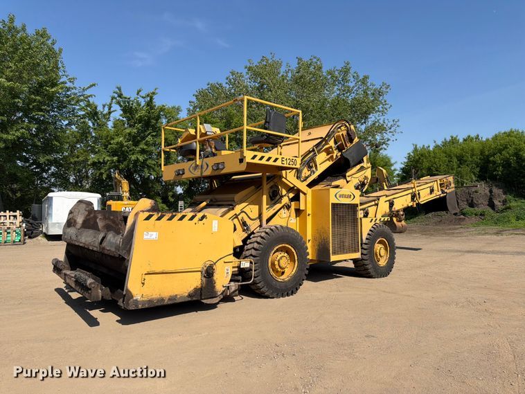 Weiler E1250 material transfer vehicle - FK0206