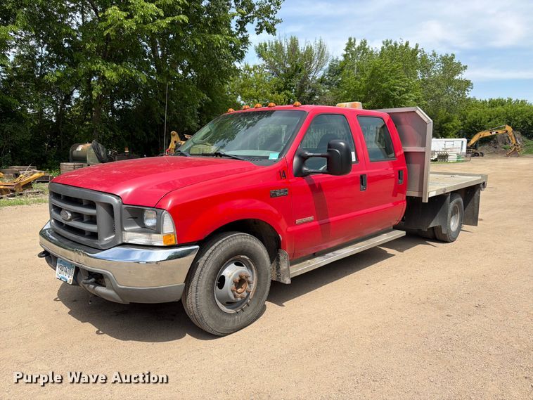 2004 Ford F350 Super Duty Crew Cab flatbed pickup truck - FK0210
