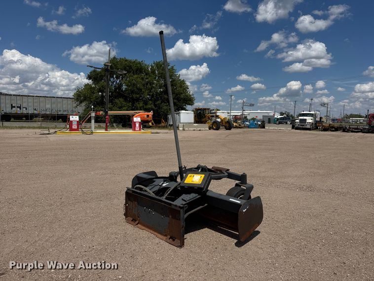 Bobcat skid steer box blade - NA9369