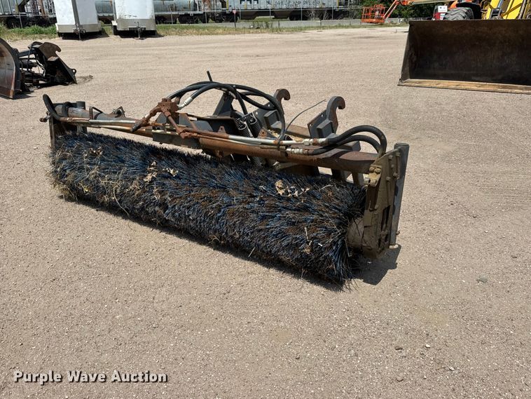Holms SBHL250 wheel loader broom - NA9370