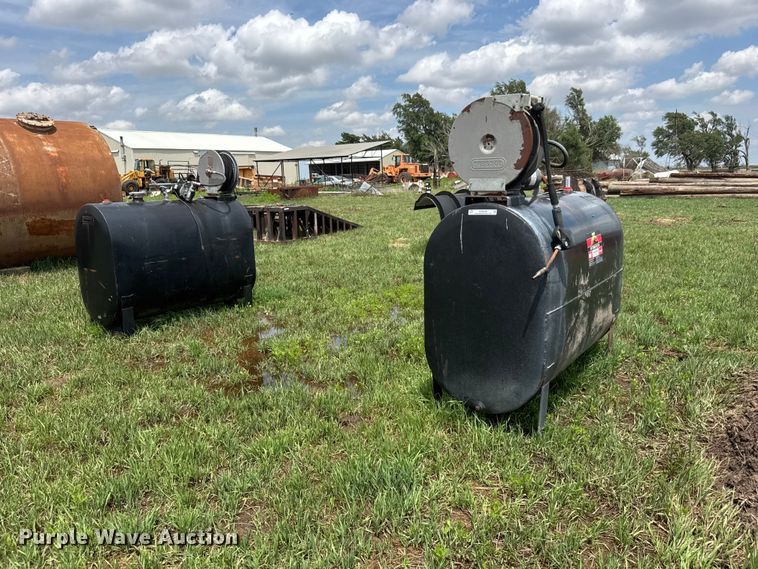 (2) oil tanks - NA9429