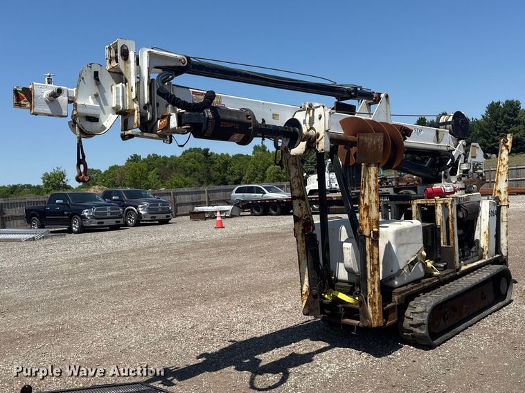 2012 EZ HAULER 5500 mini digger derrick  - ND9482