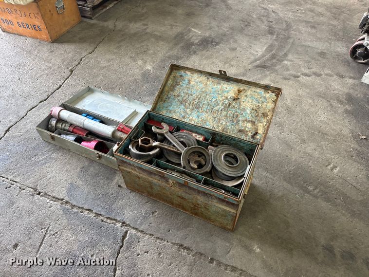 Tapping machine - DQ5500