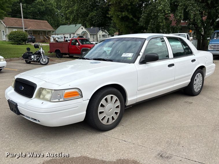 2008 Ford Crown Victoria Police Interceptor  - DV4419