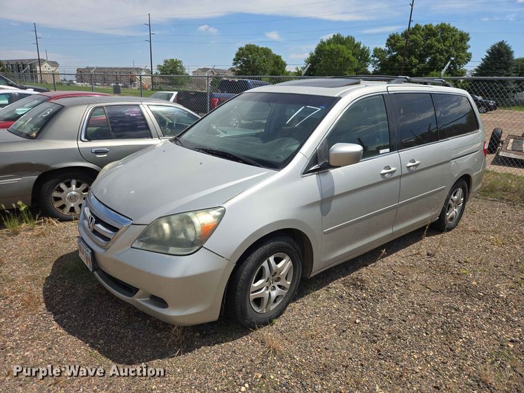 2005 Honda Odyssey van - ER1704