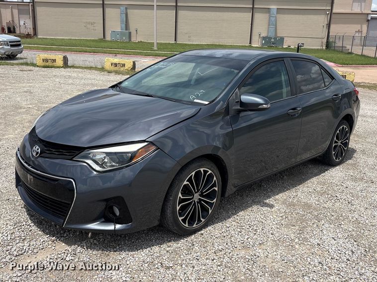 2015 Toyota Corolla  - EU5658