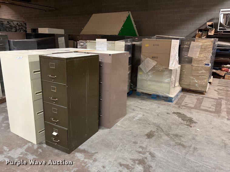 (42) cabinets - EU5693