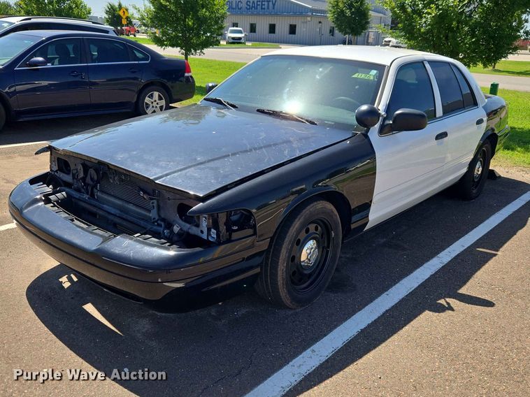 2010 Ford Crown Victoria Police Interceptor  - EW0267