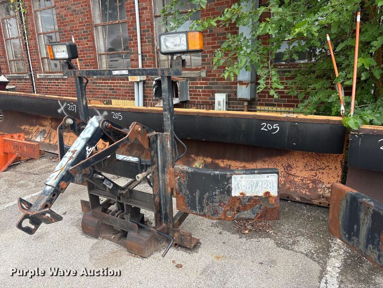2006 Wausau snow plow - FB8834