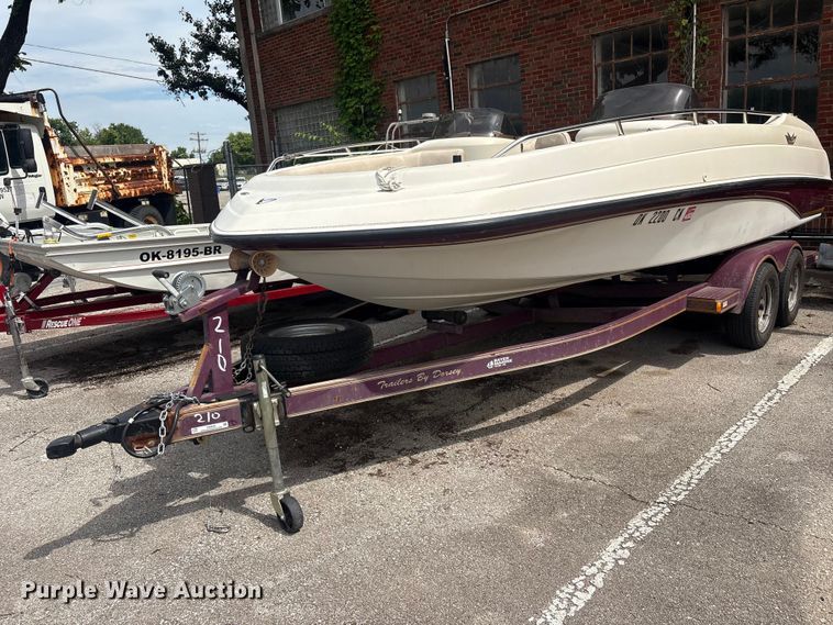 1995 CrownLine boat - FB8848
