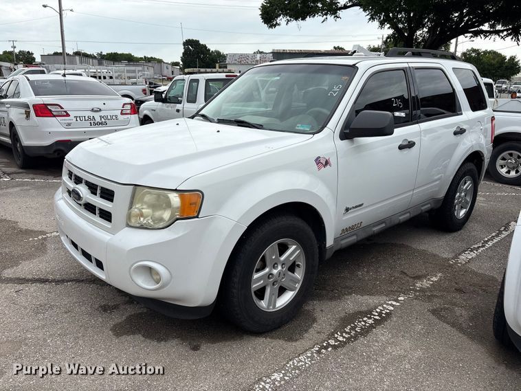 2009 Ford Escape Hybrid SUV - FB8869