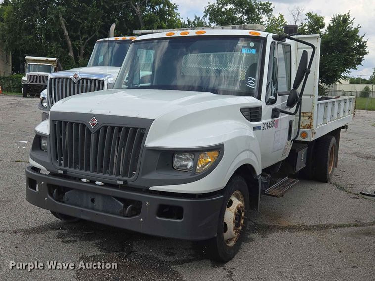2014 International TA005 flatbed truck - FB8872