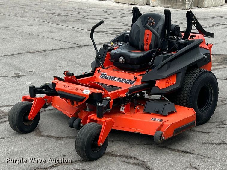 Bad Boy Renegade ZTR lawn mower - FC2703