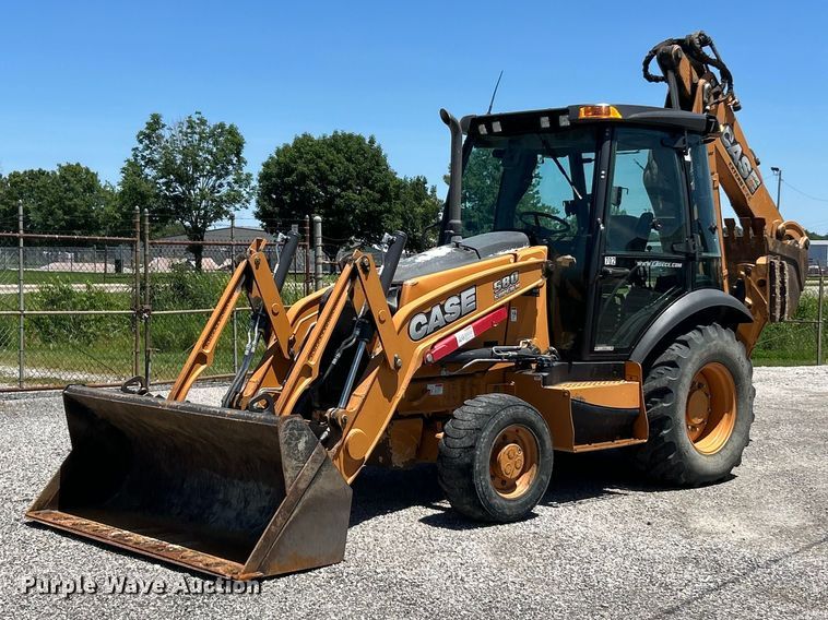 2014 Case 580 Super N backhoe - FC2725