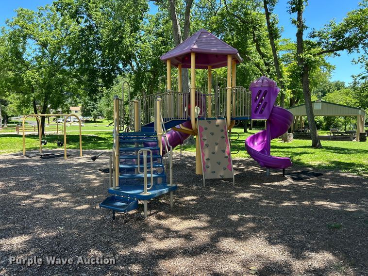 Playground equipment - FC2736