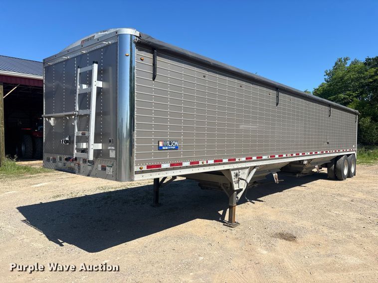 2018 Wilson Trailer Co. grain trailer - EM5115