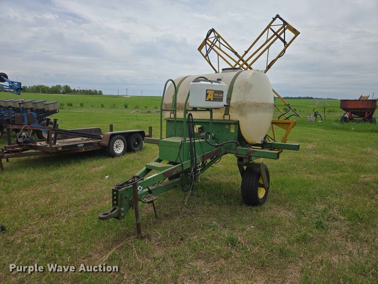 John Deere 250 sprayer - ER1695