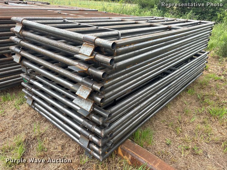 (10) livestock gates - ET2172