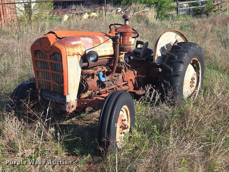 Ford 851 tractor - ET5149