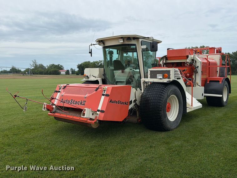 2013 Trebro AutoStack II sod harvester - FB8171