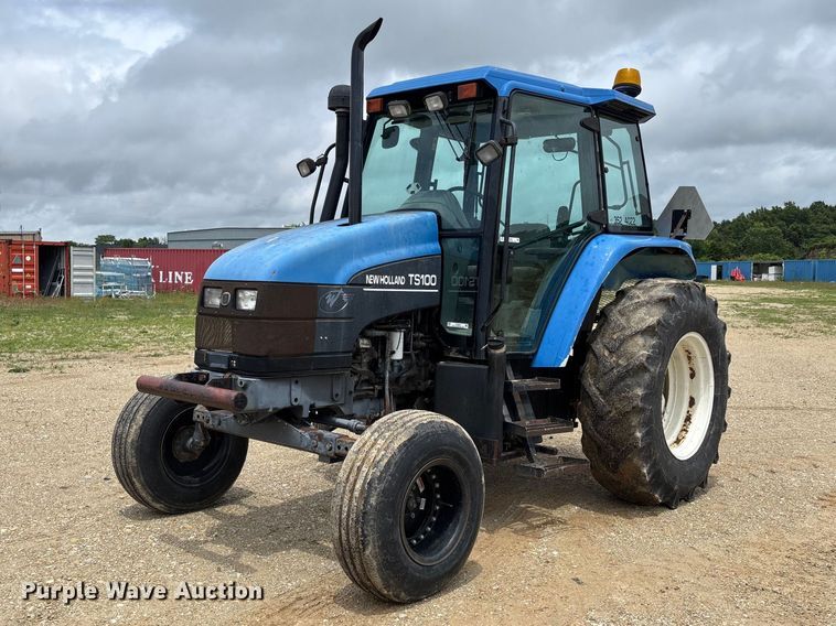 2001 New Holland TS100 tractor - FC5927