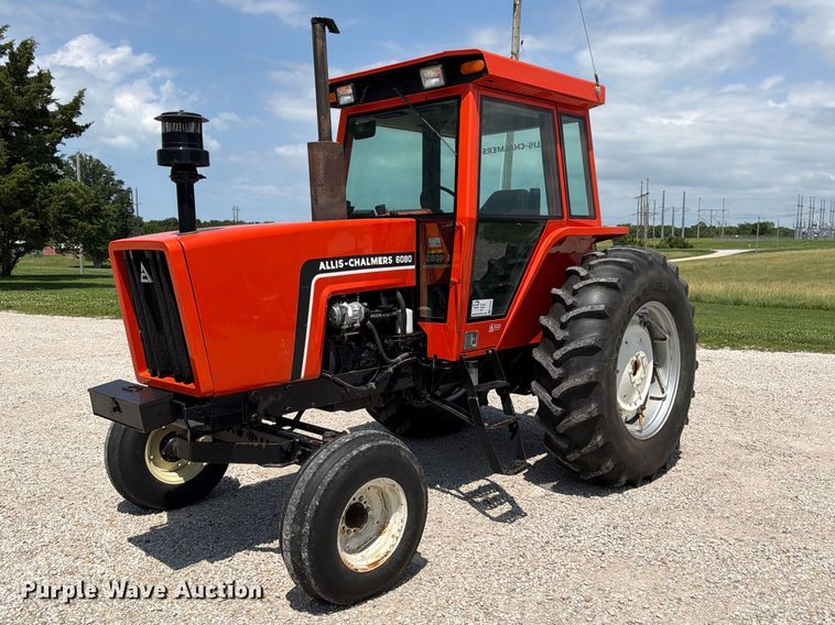 1983 Allis-Chalmers 6080 tractor - FK3032