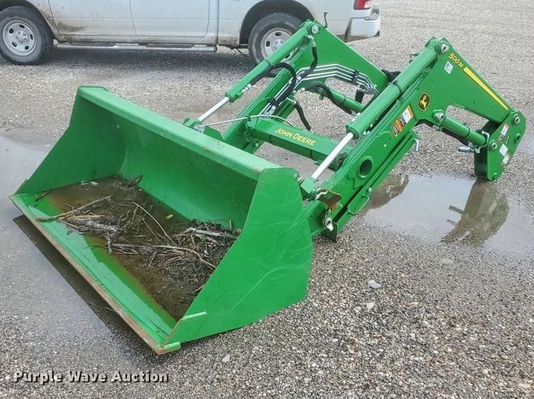 2024 John Deere 500M loader - YA3660