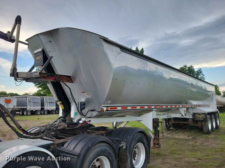 2015 Mac  end dump trailer - EA2375
