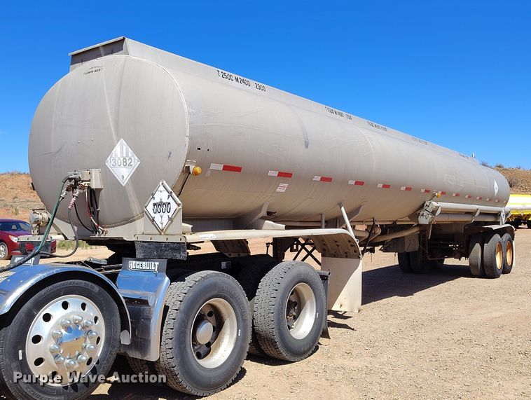 1978 Beall tank trailer - ED0101