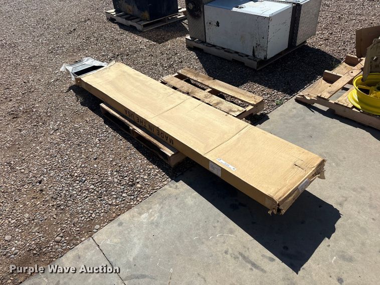 Front bumper - FC2394