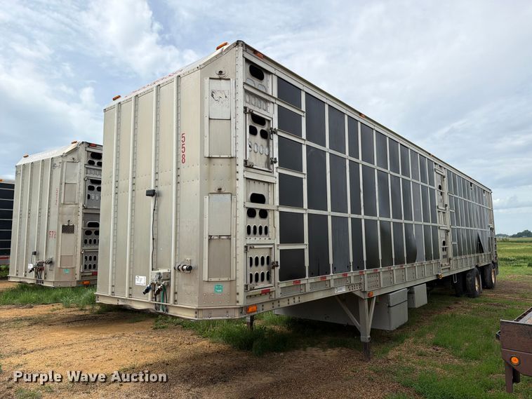 2007 Barrett Trailers, Inc. livestock trailer - FK4023