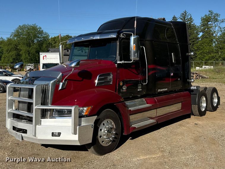 2020 Western Star W5700X semi truck - ND9481