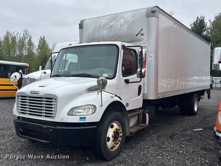 2015 Freightliner Business Class M2 box truck - YA1512