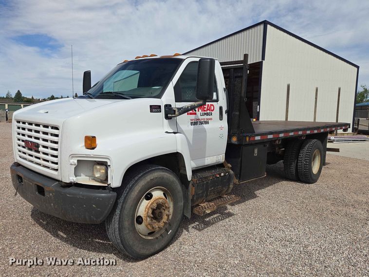 2005 GMC C6500 dump flatbed truck - DP8939