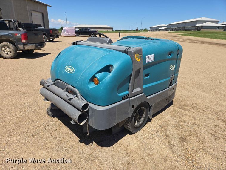 Tenant S30 sweeper - DP8972