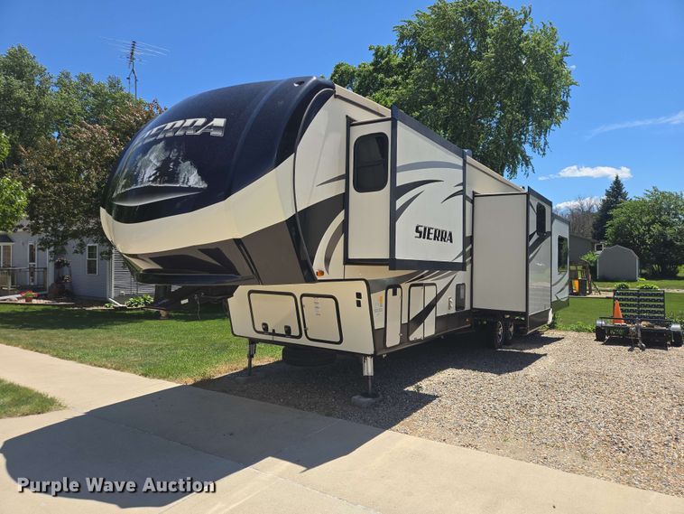 2017 Forest River Sierra camper - DP8980